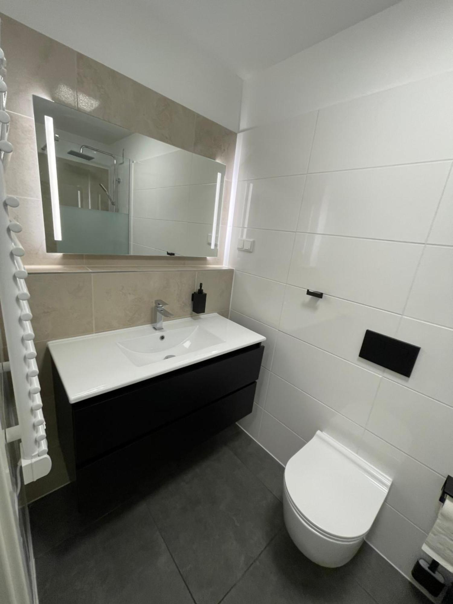 Aviators Guest House - Premium Room Strausberg Exterior foto
